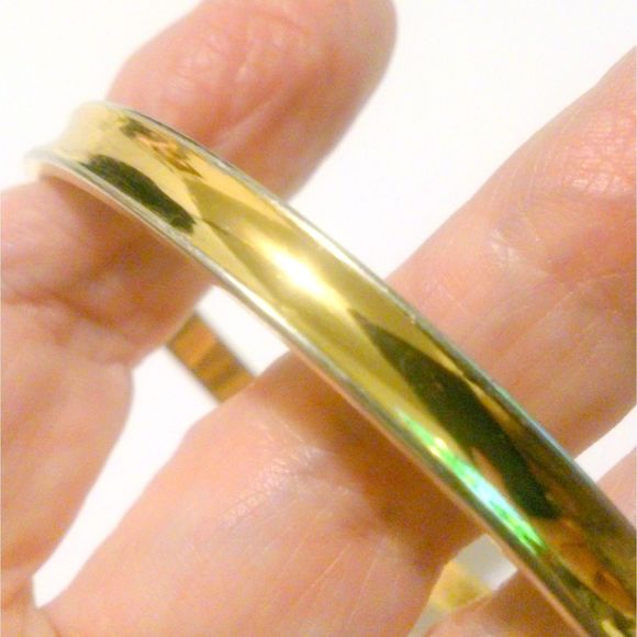 Vintage Monet Gold Tone Concave Bangle Bracelet - Picture 2 of 4